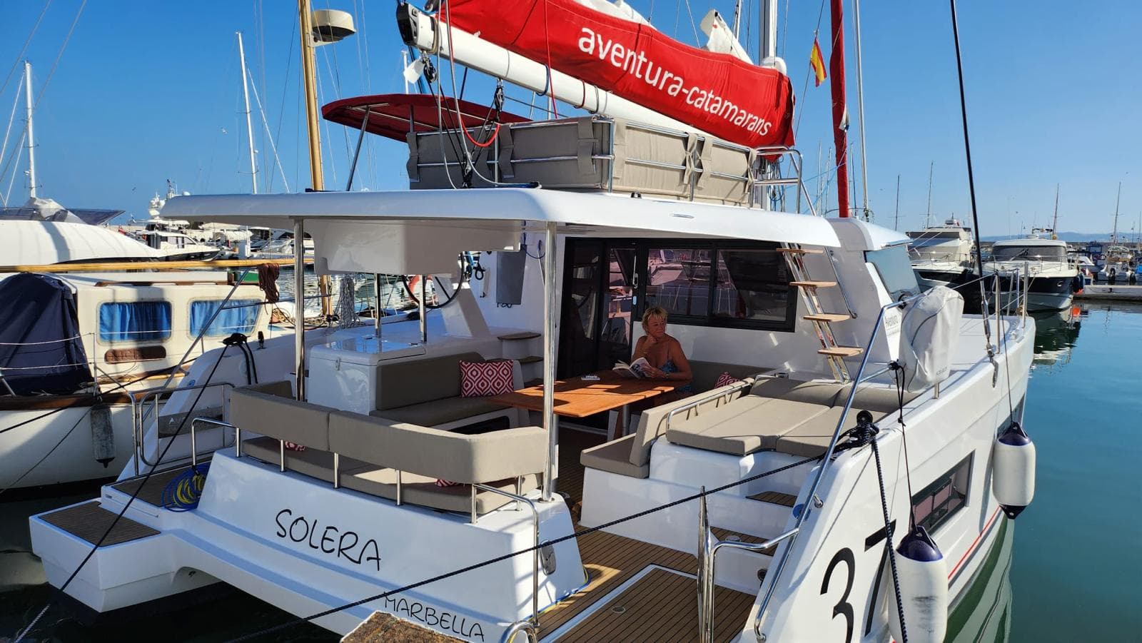 Aventura 37 Solera — imagen 6