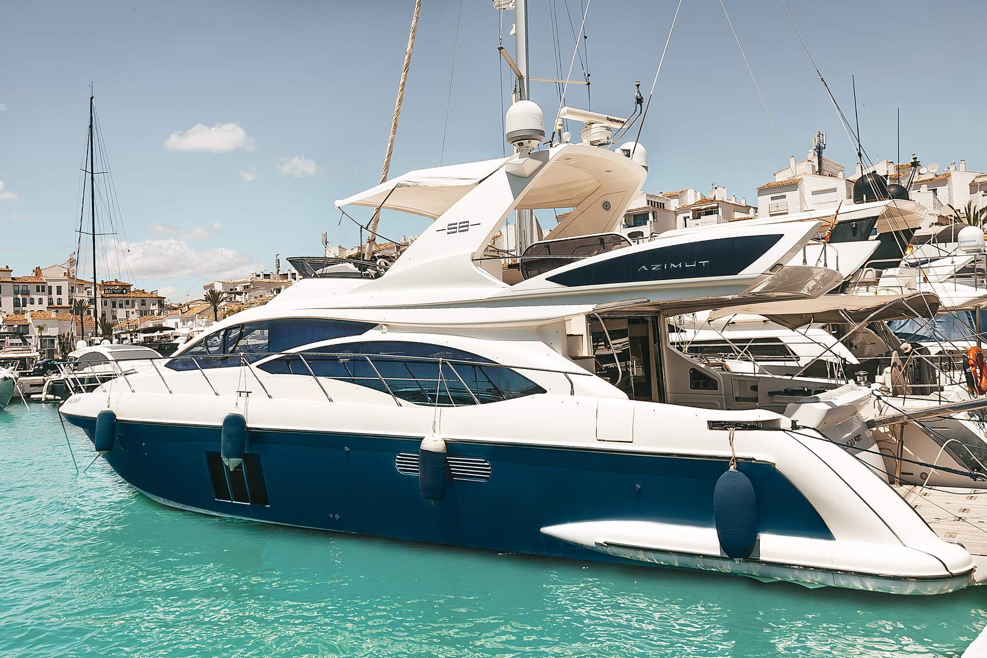 Azimut 58 Flybridge - "Lazurit"