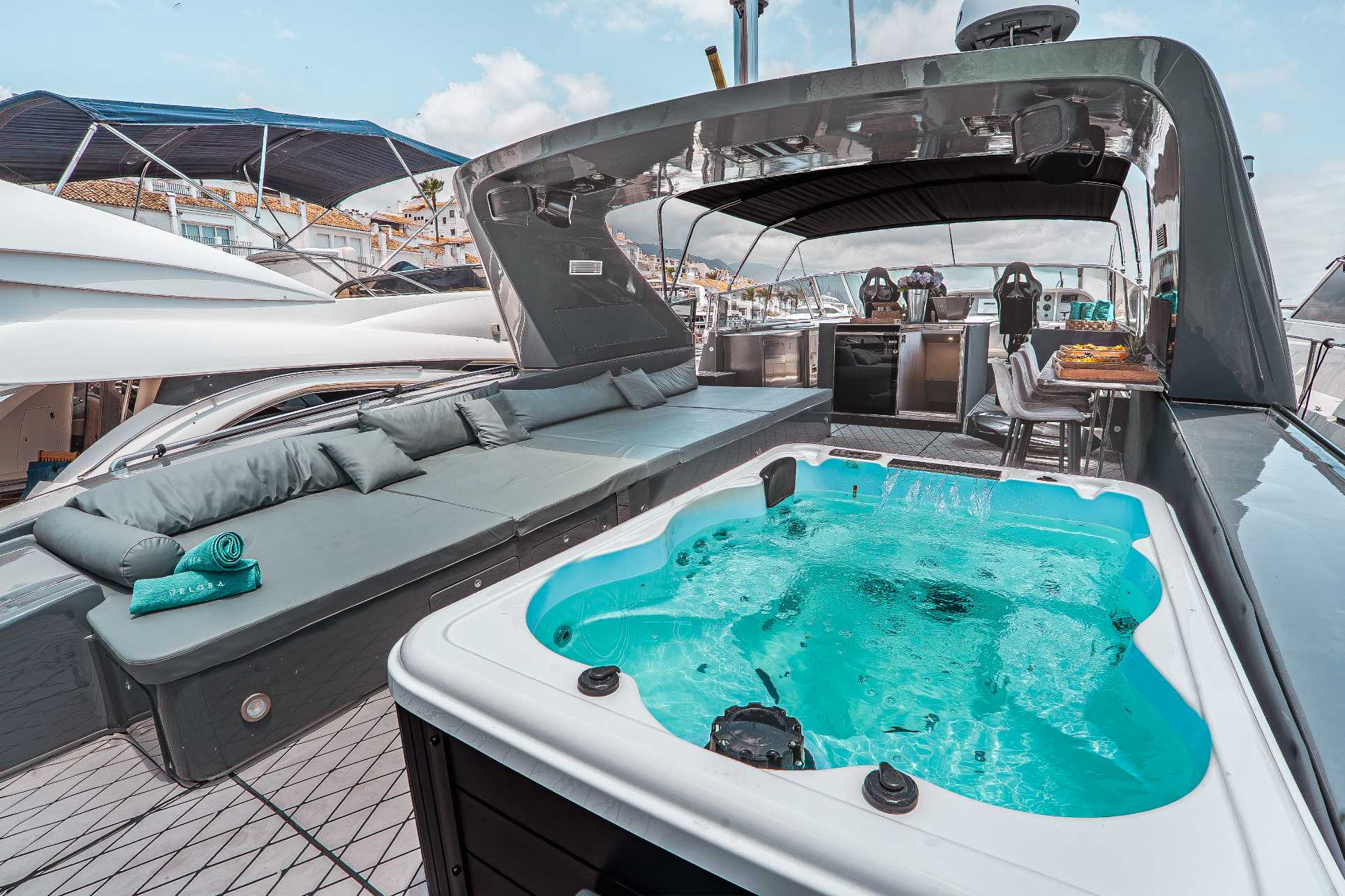 Mangusta 80 Open - "Happy Hour" — imagen 18