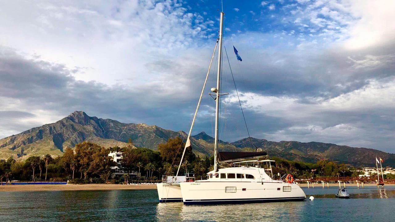 Catamaran Lagoon 380 — imagen 9