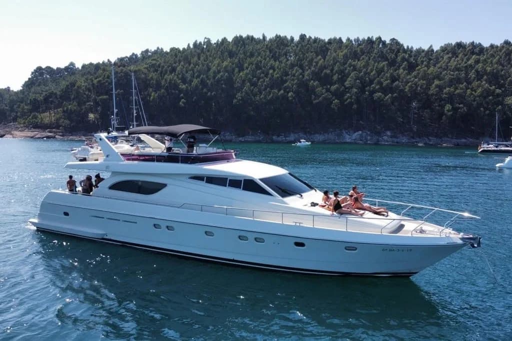 Ferretti 70 "Kook"